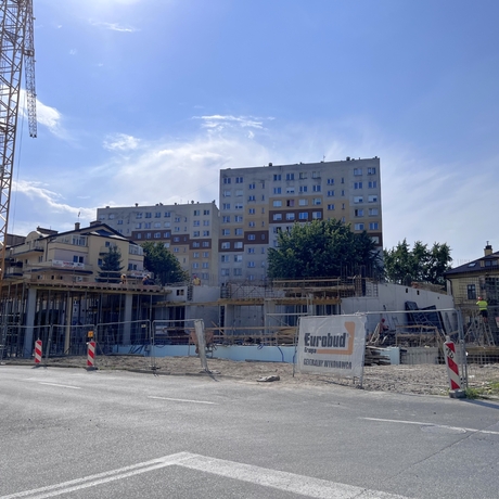 Budowa Capital Towers Residence przy skrzyżowaniu ulic Lenartowicza i Podpromie [SIERPIEŃ 2023] - fot 4